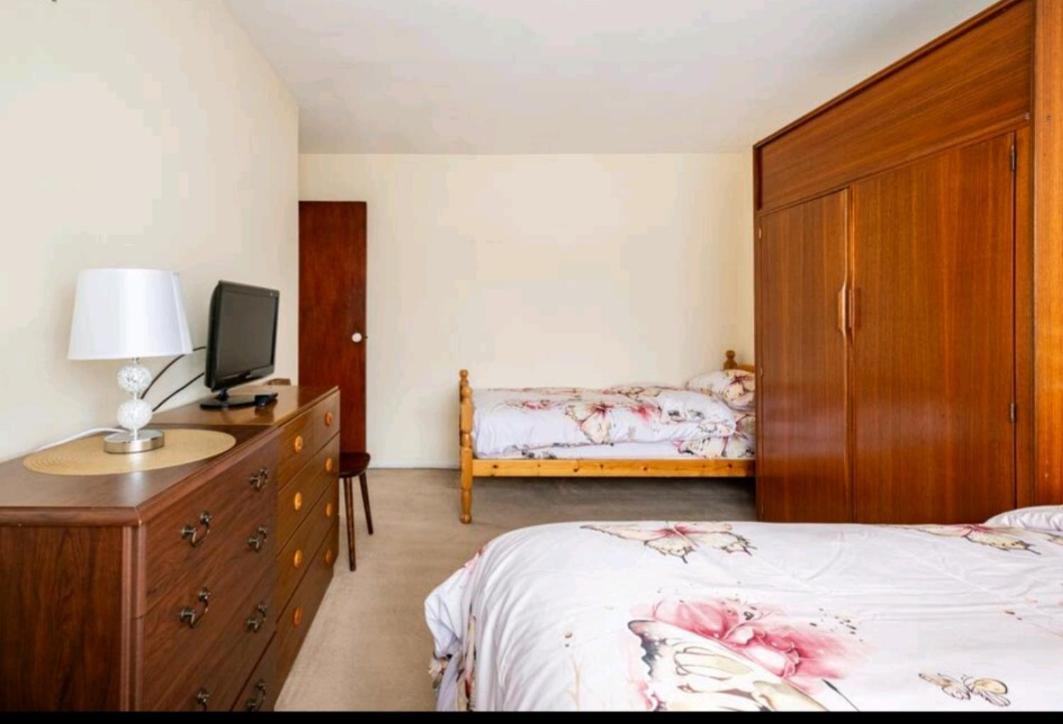 London Stratford Holiday Home 外观 照片